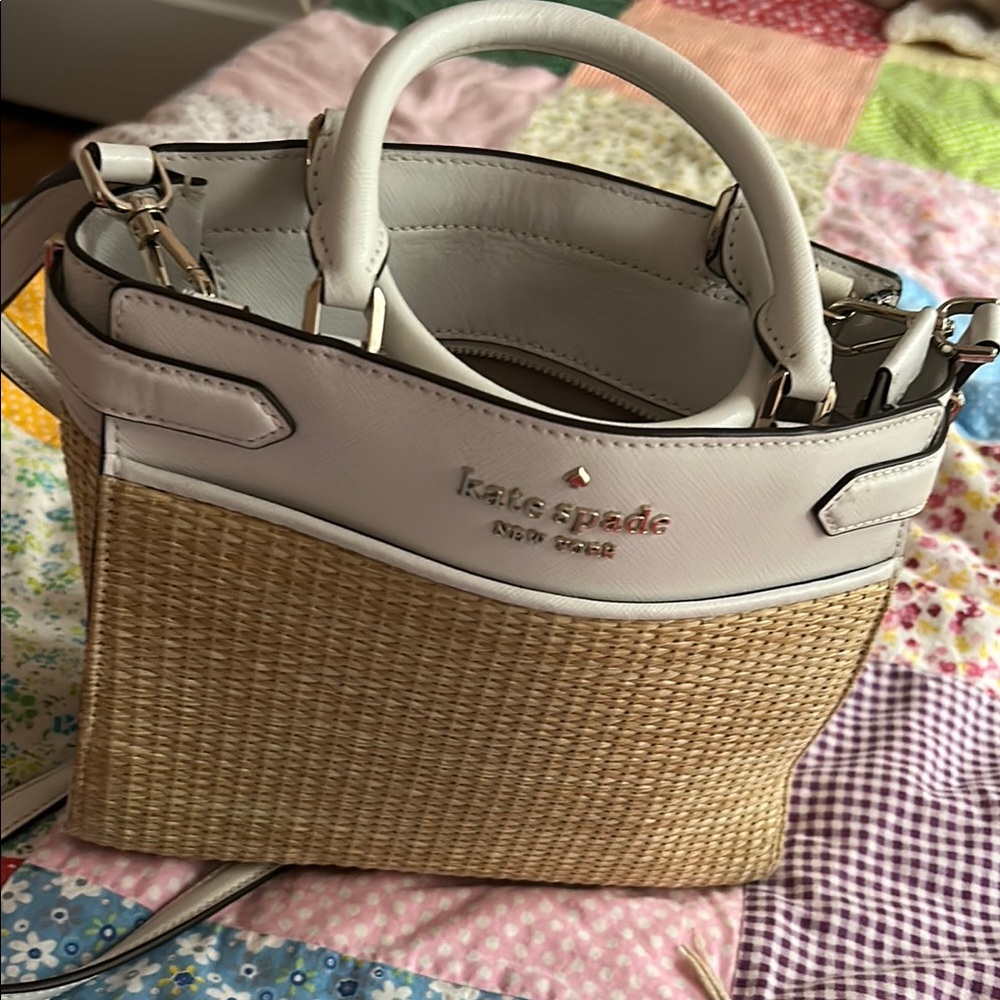 Kate Spade White and Tan Tote Bag with Elegant Design